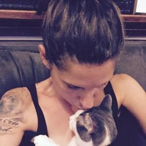 Meet your Posher, Evelyn